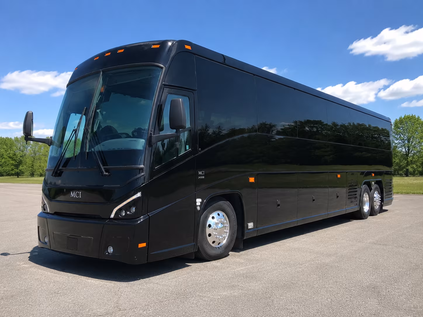 odu monarchs hampton university pirates game day shuttles